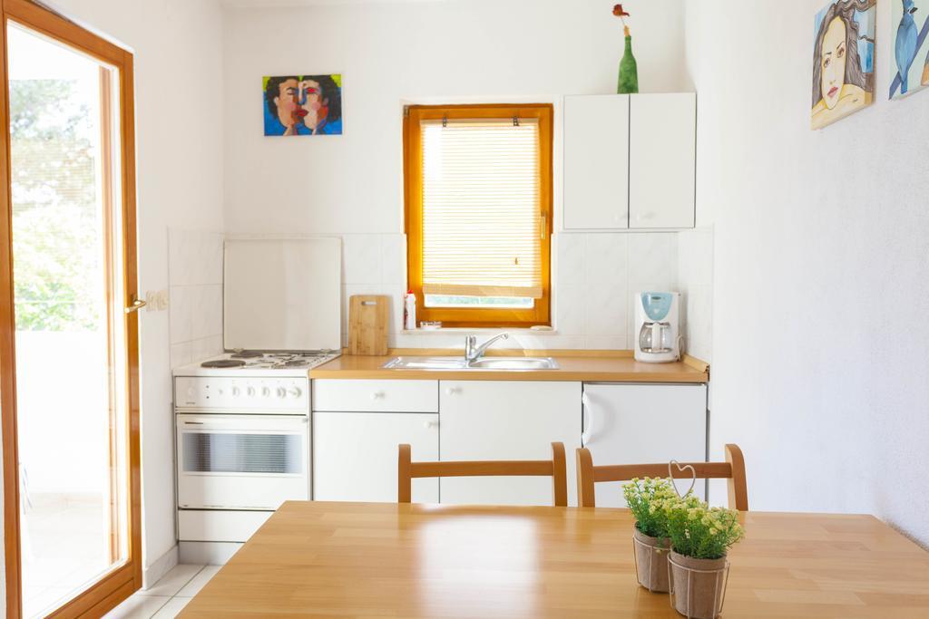 Meri Apartments - Puharic Makarska Oda fotoğraf