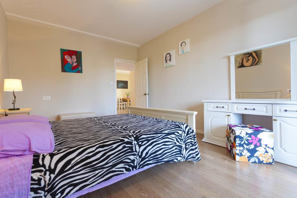 Meri Apartments - Puharic Makarska Oda fotoğraf