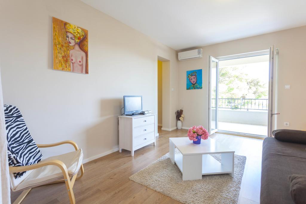 Meri Apartments - Puharic Makarska Oda fotoğraf