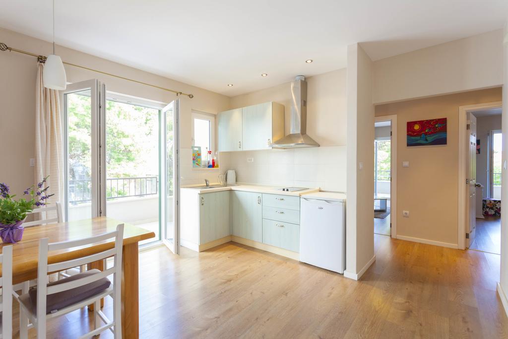 Meri Apartments - Puharic Makarska Dış mekan fotoğraf
